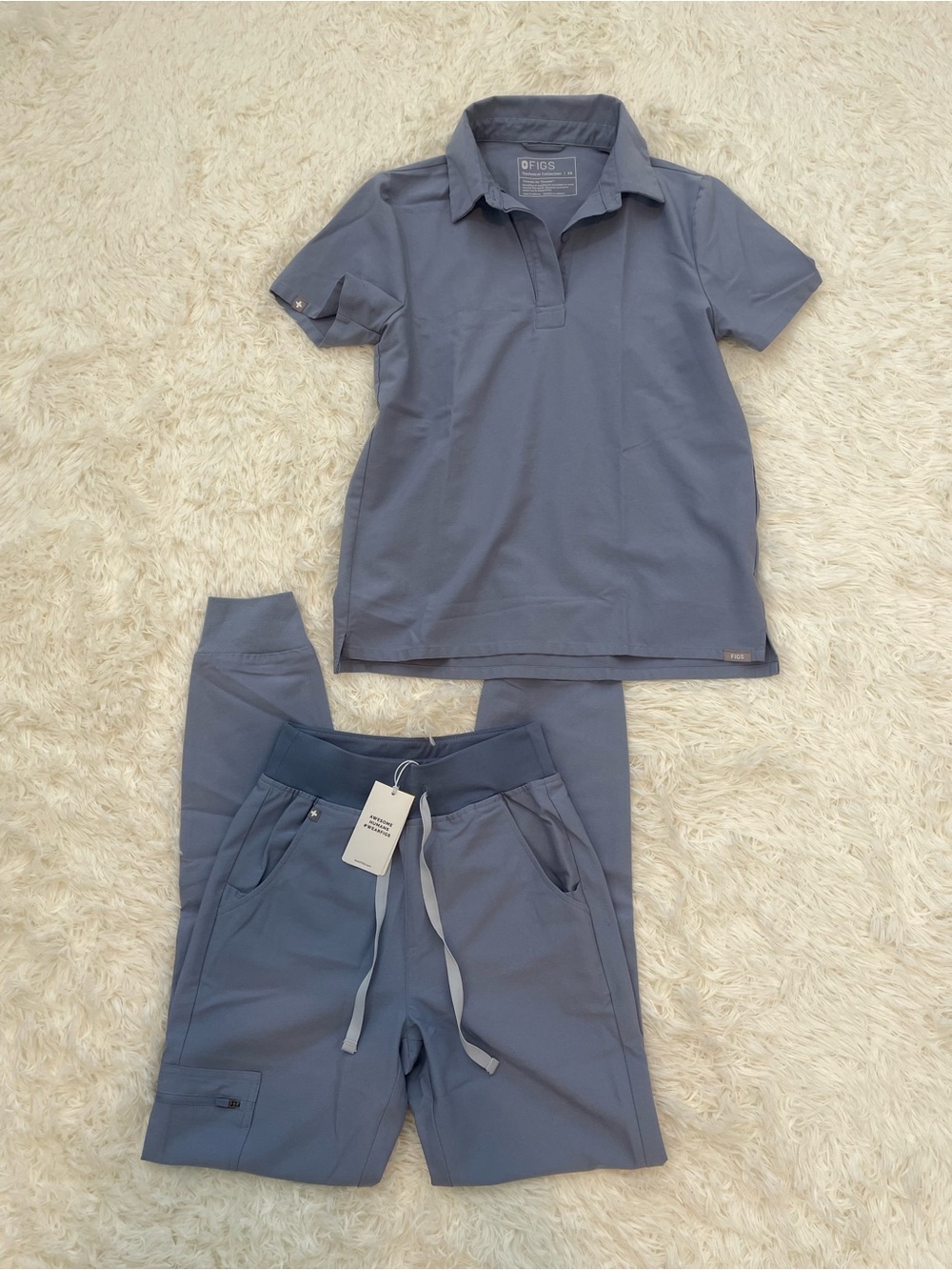 Figs matching scrub set